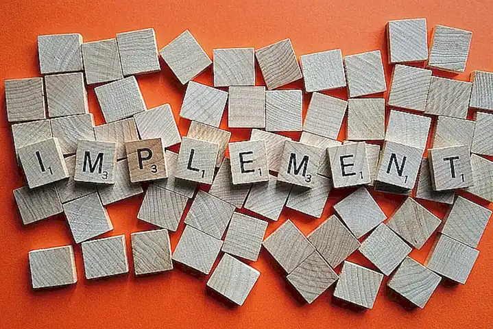 Implementación y monitoreo